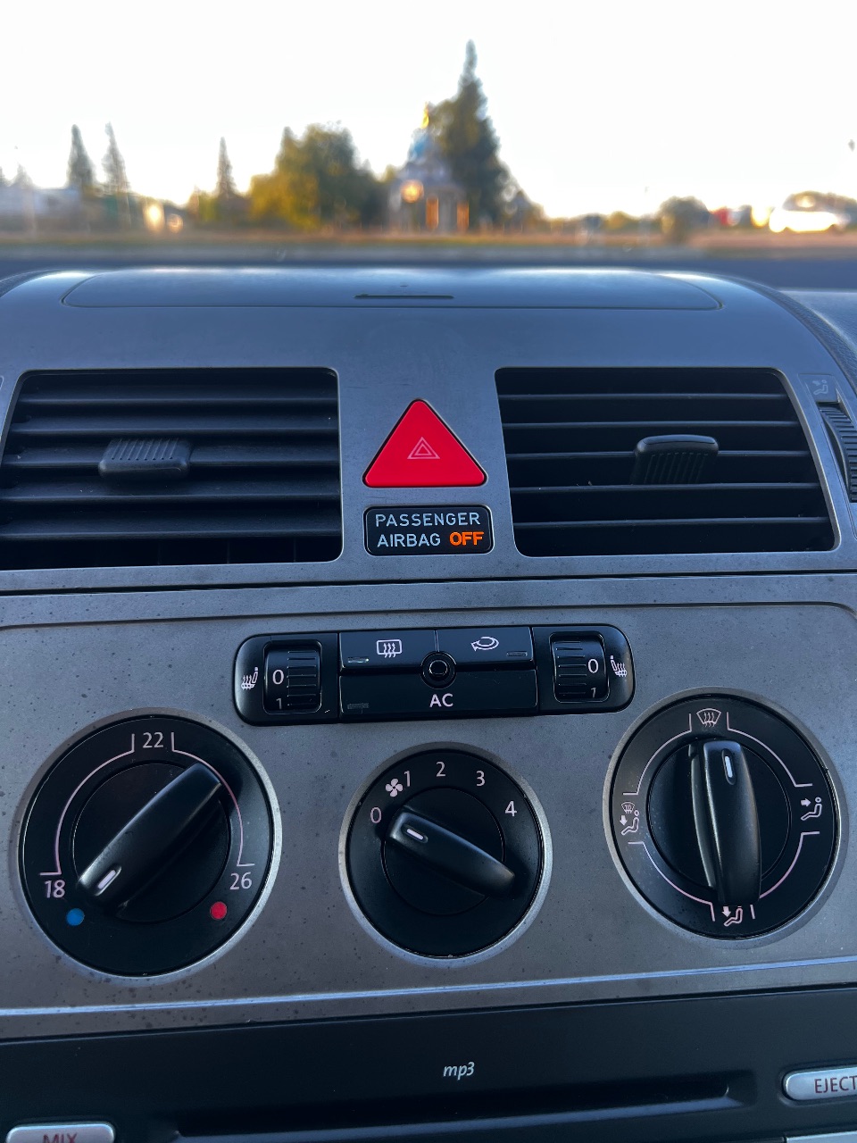 Volkswagen Touran - фото 17