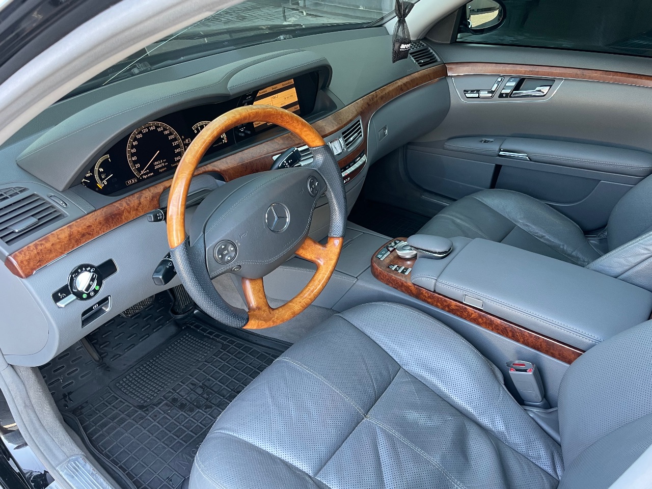 Mercedes-Benz S-Класс - фото 9