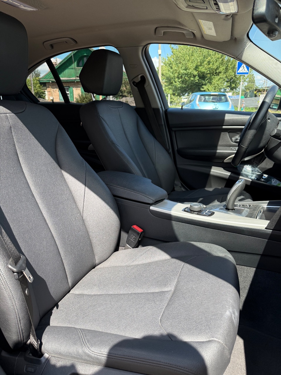 BMW 3 серії - фото 16