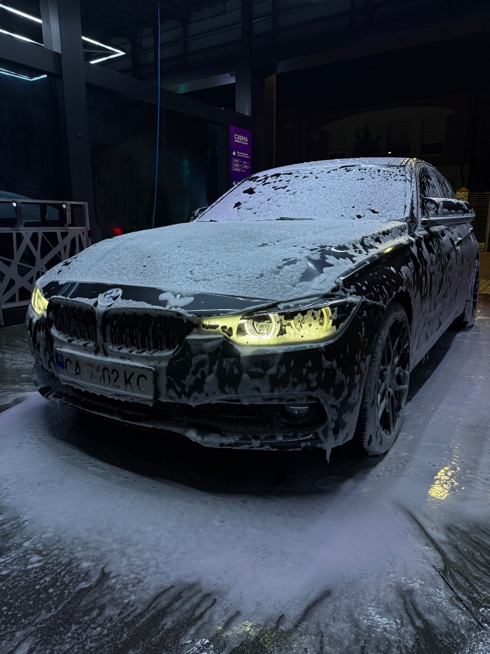 BMW 3 серії - фото 1