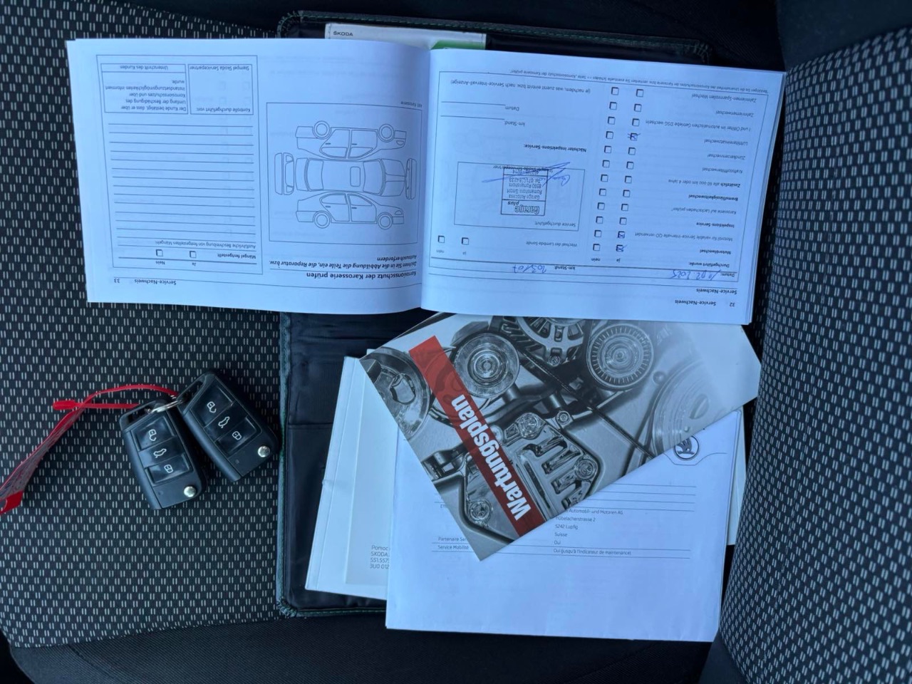 Skoda Octavia - фото 6