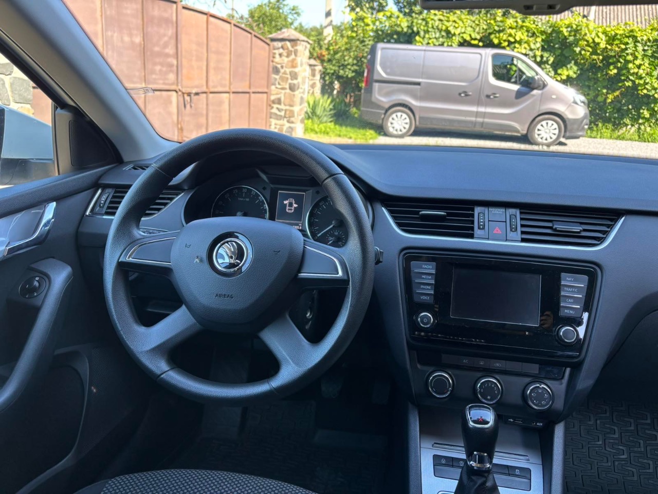 Skoda Octavia - фото 12