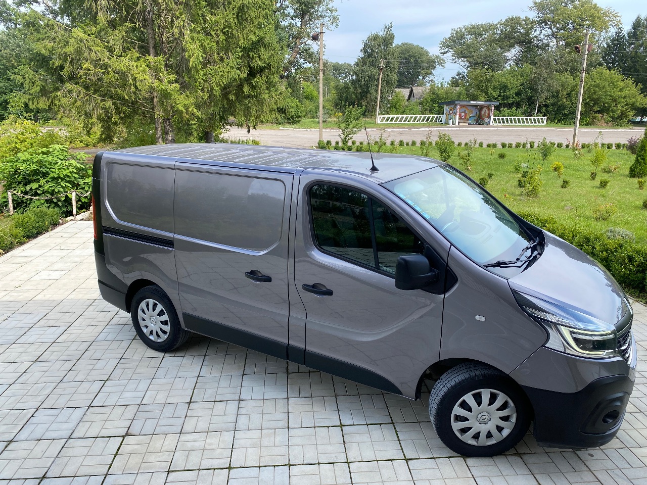 Renault Trafic - фото 5