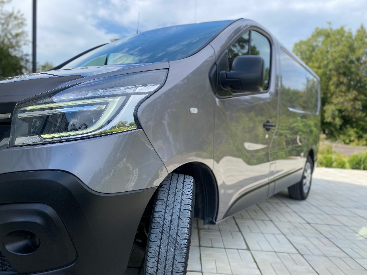 Renault Trafic - фото 3