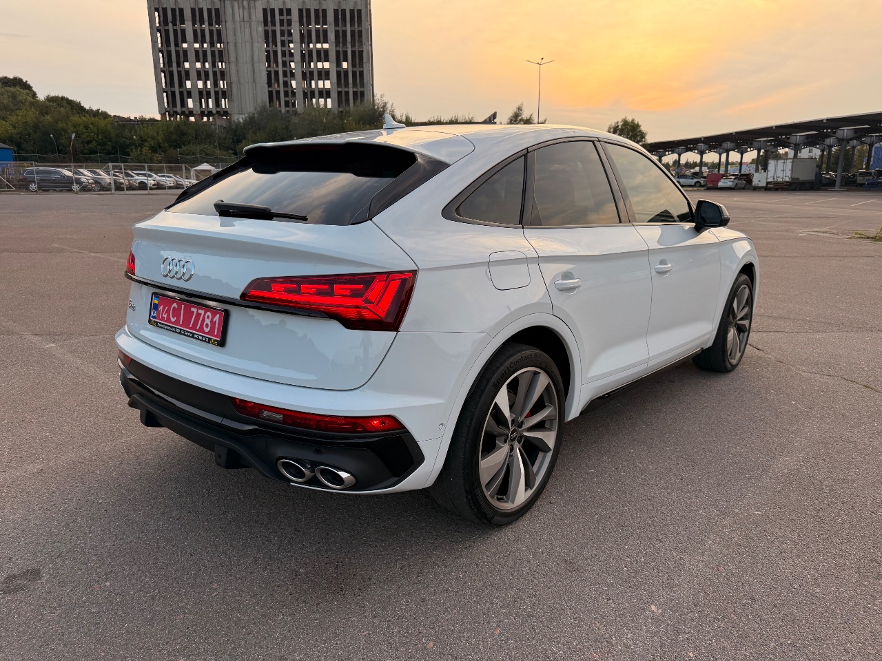 Audi SQ5 Sportback - фото 3