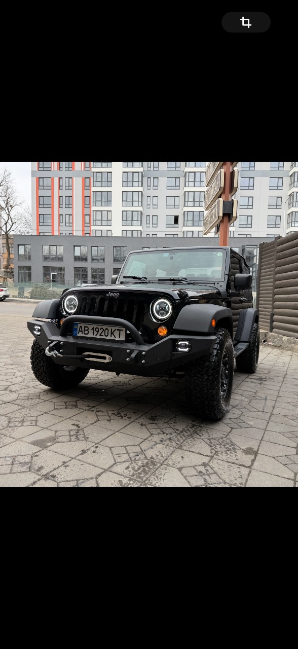 Jeep Wrangler - фото 1