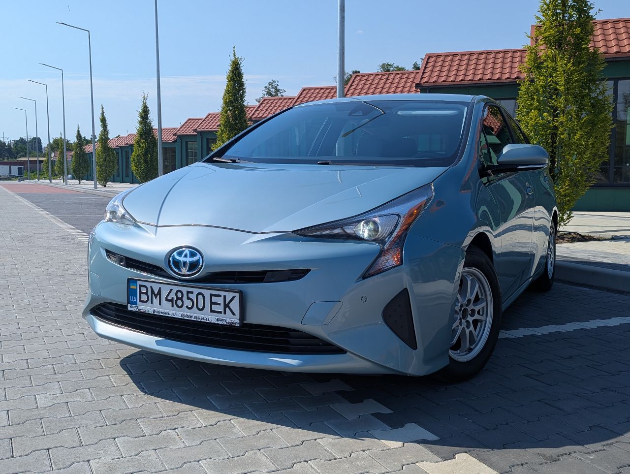 Toyota Prius - фото 1