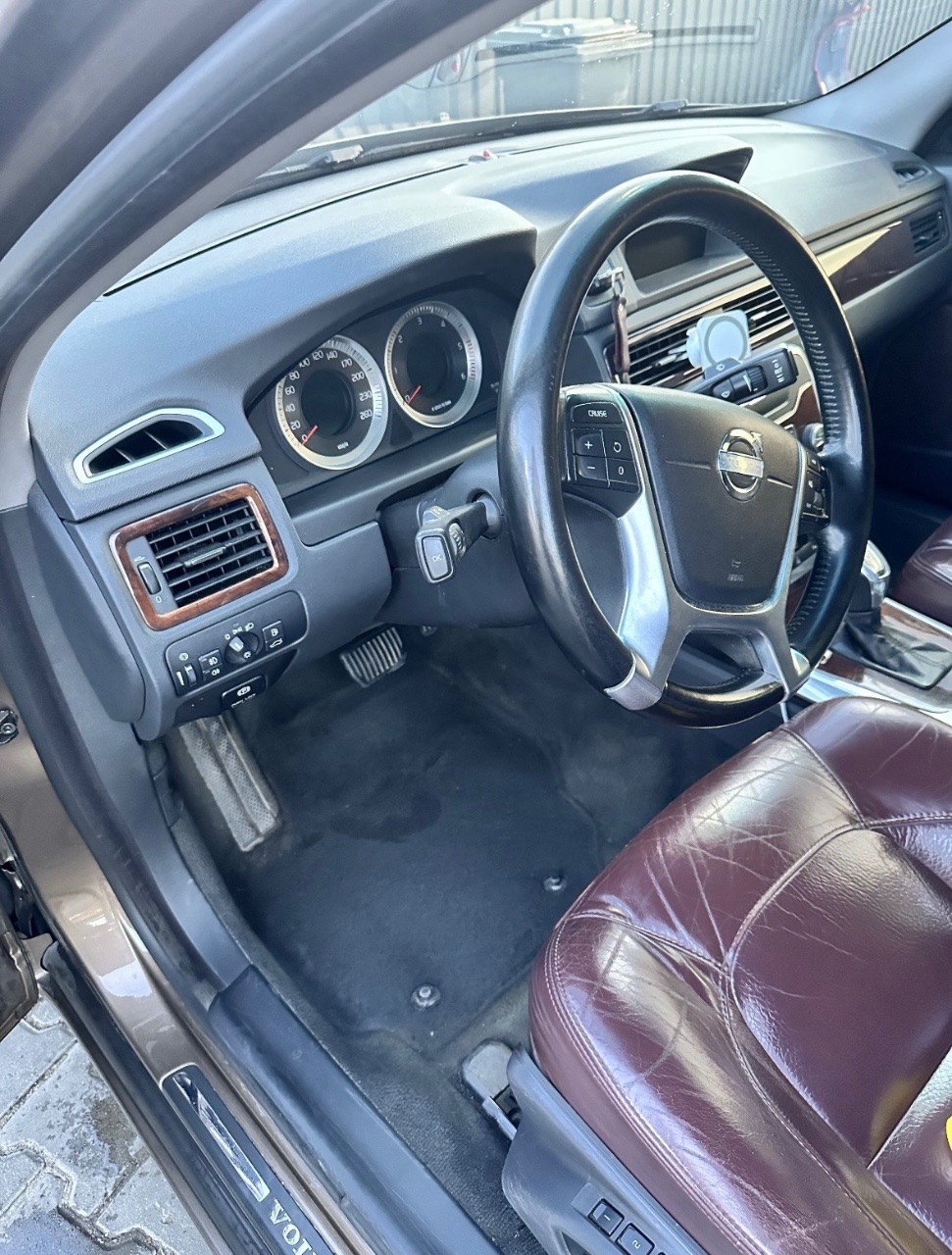 Volvo S80 - фото 5