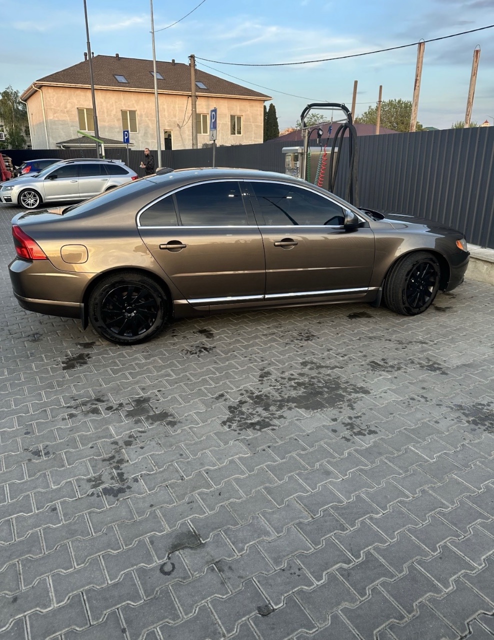 Volvo S80 - фото 2