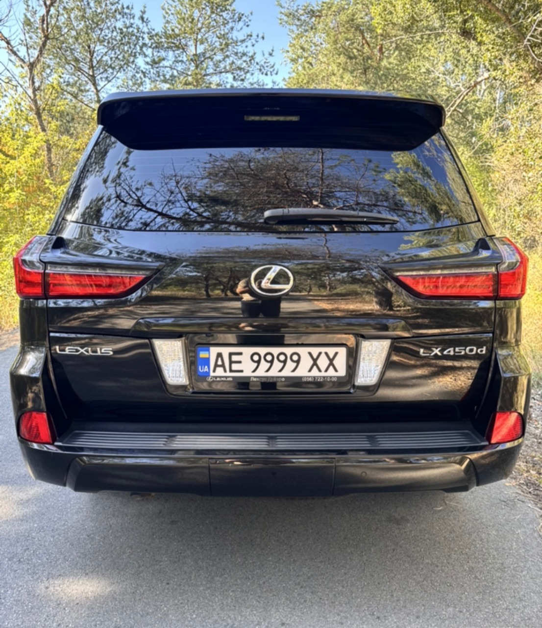 Lexus LX - фото 4