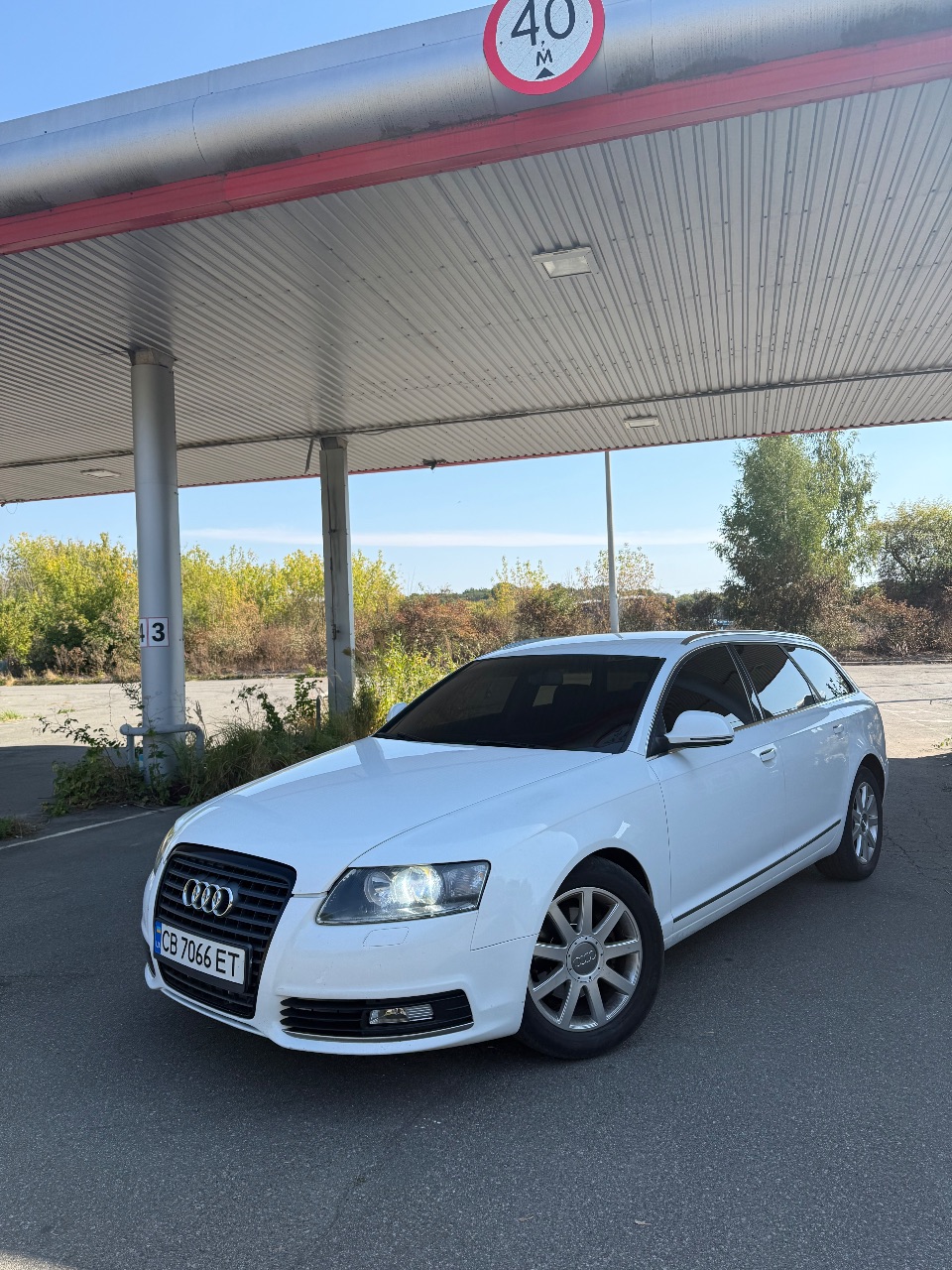 Audi A6 - фото 1