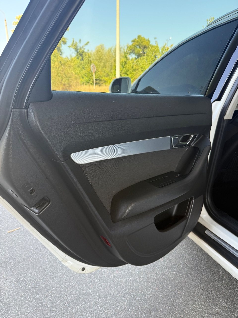 Audi A6 - фото 8