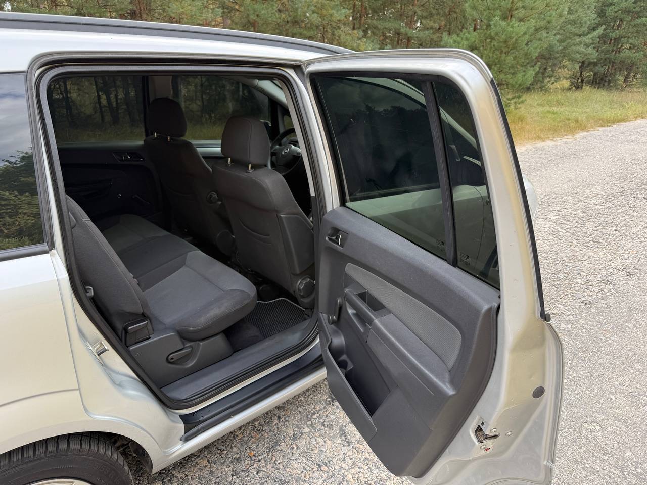 Opel Zafira - фото 8