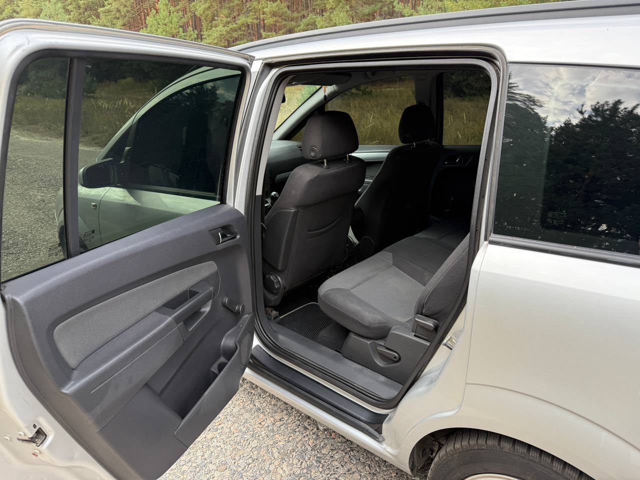 Opel Zafira - фото 14