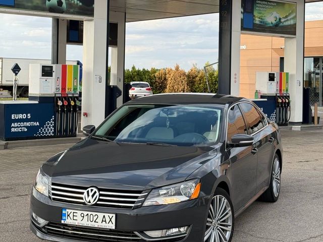 Volkswagen Passat - фото 1