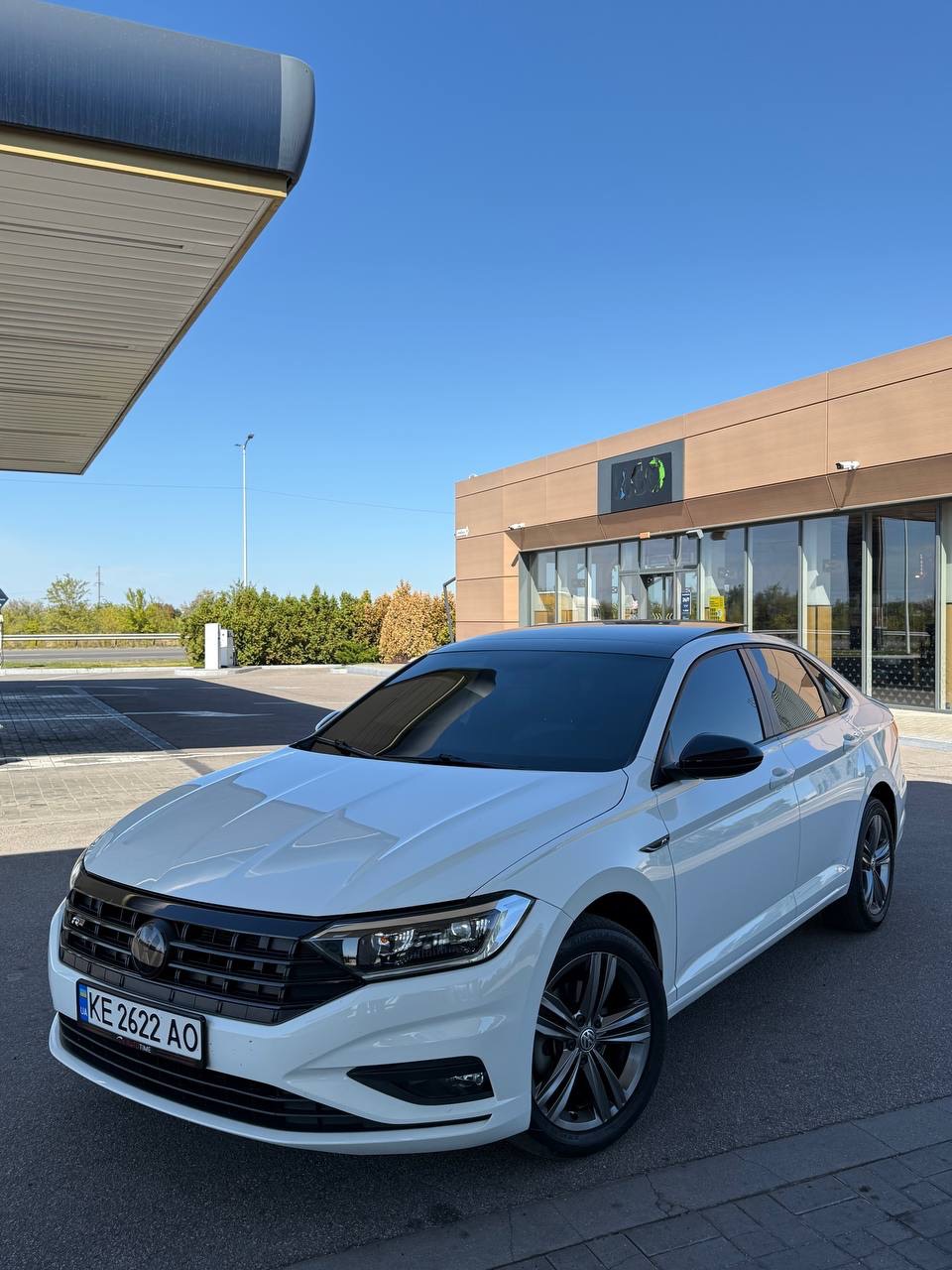 Volkswagen Jetta - фото 4