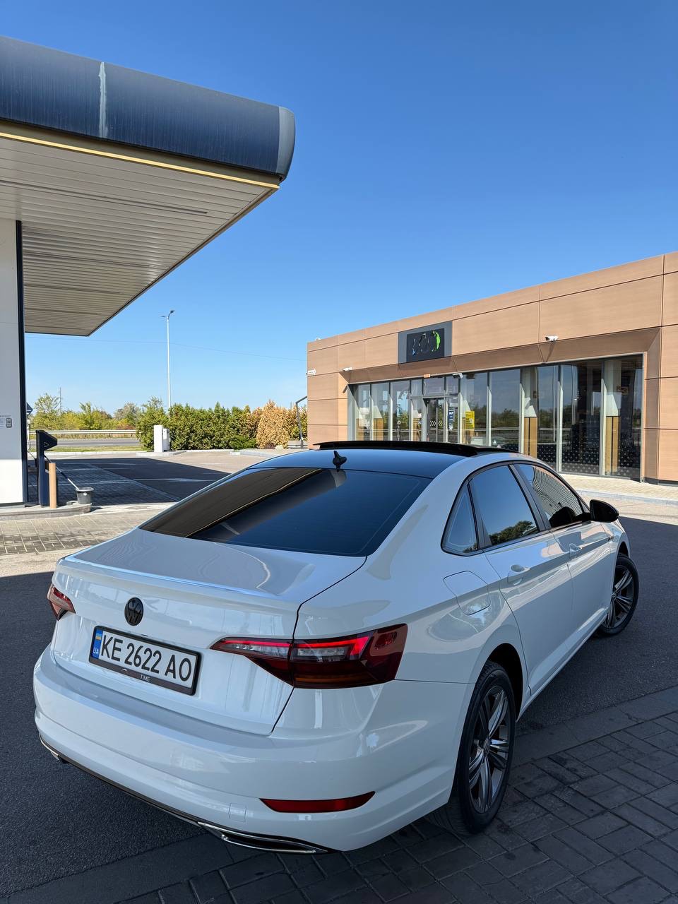 Volkswagen Jetta - фото 6