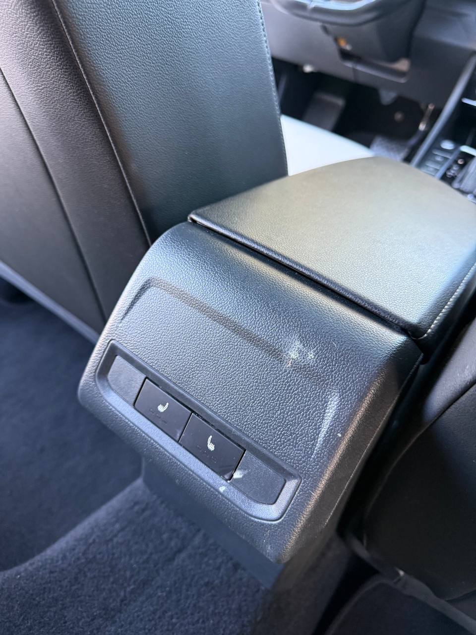 Volkswagen Jetta - фото 14