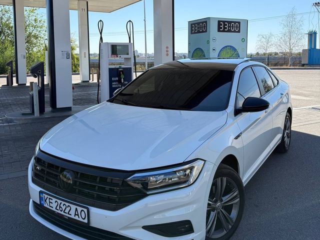 Volkswagen Jetta - зображення 3