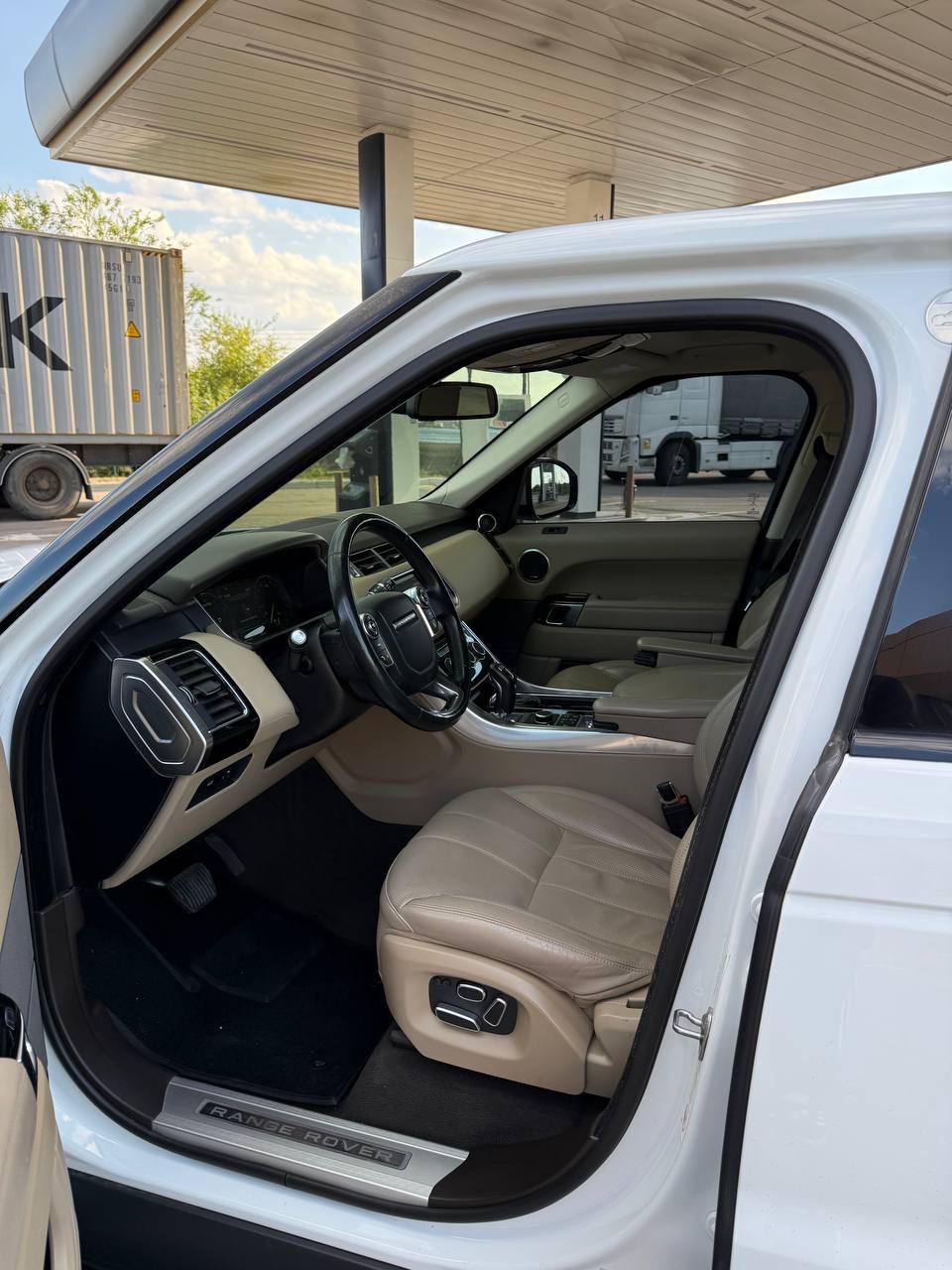 Land Rover Range Rover Sport - фото 13