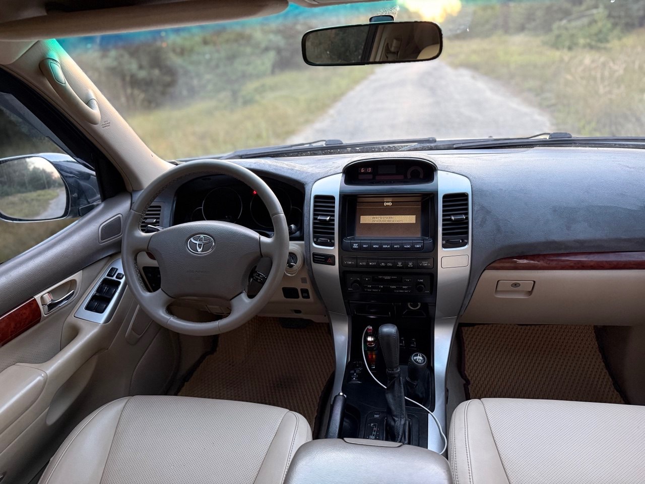 Toyota Land Cruiser Prado - фото 5