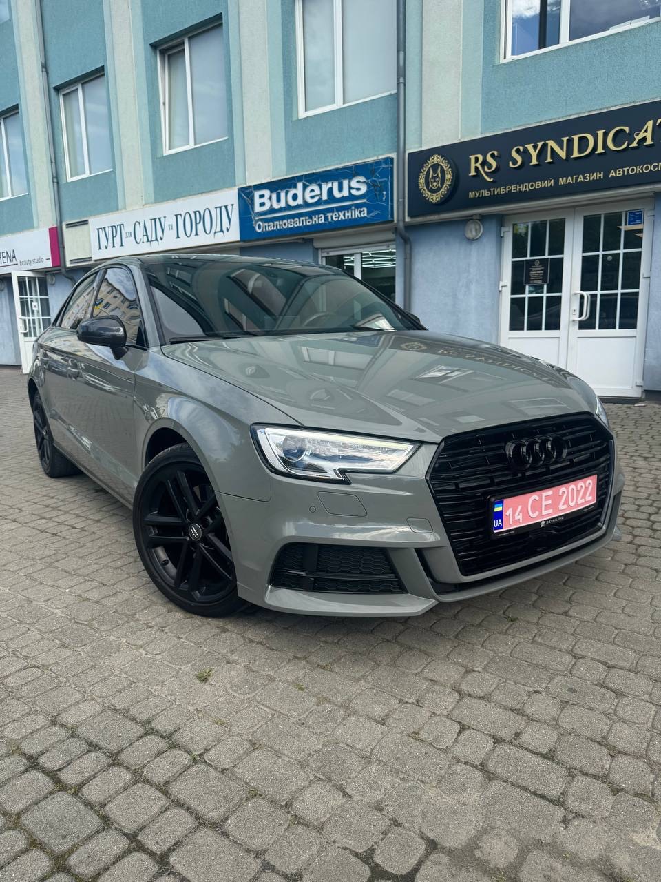 Audi A3 - фото 1