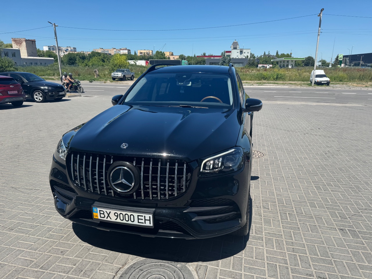 Mercedes-Benz GLS - фото 1