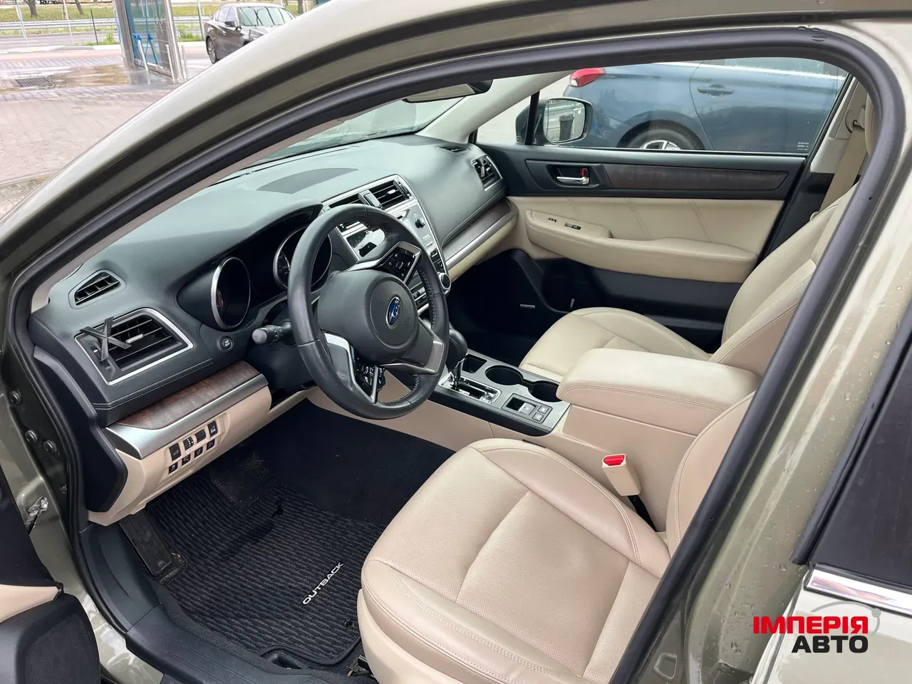 Subaru Outback - фото 3