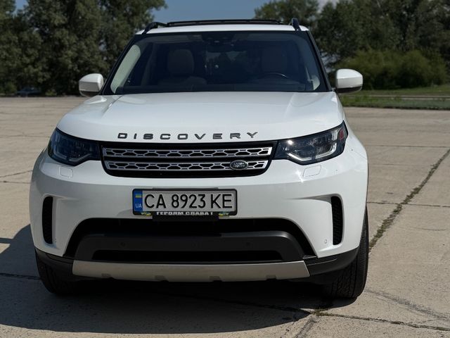 Land Rover Discovery - фото 1