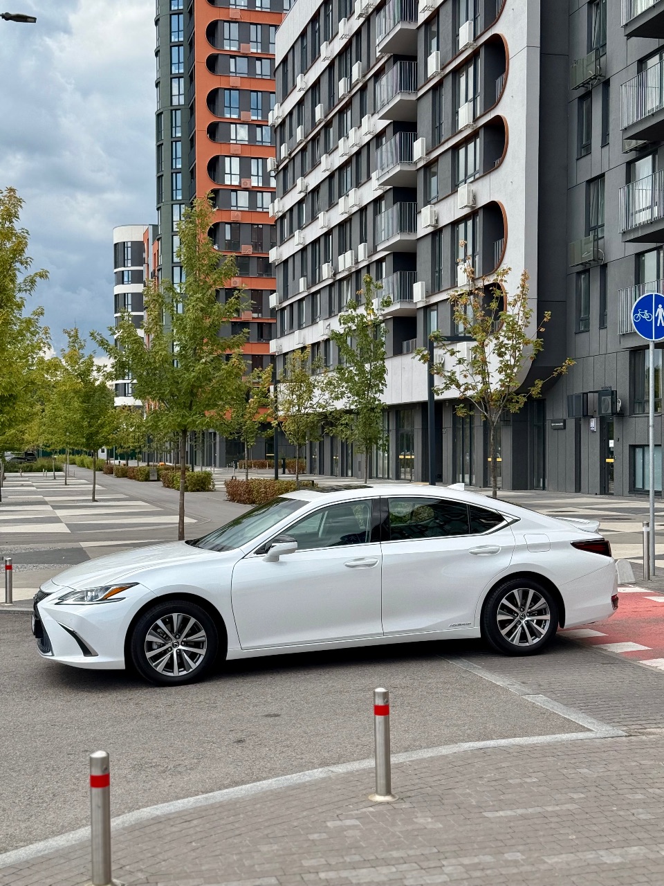 Lexus ES - фото 12