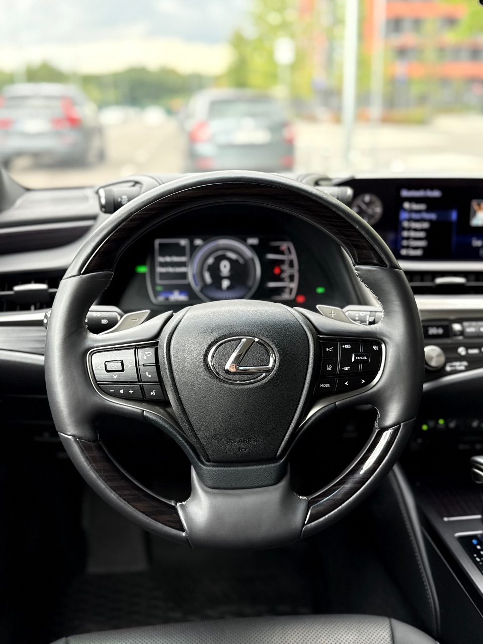 Lexus ES - фото 32