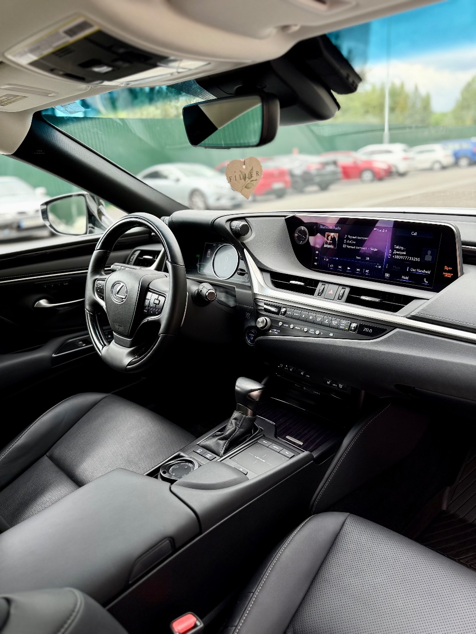 Lexus ES - фото 27