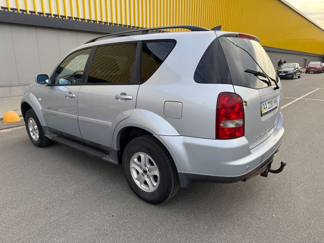 SsangYong Rexton - фото 5
