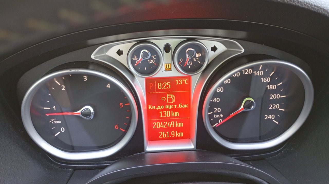 Ford Kuga - фото 2