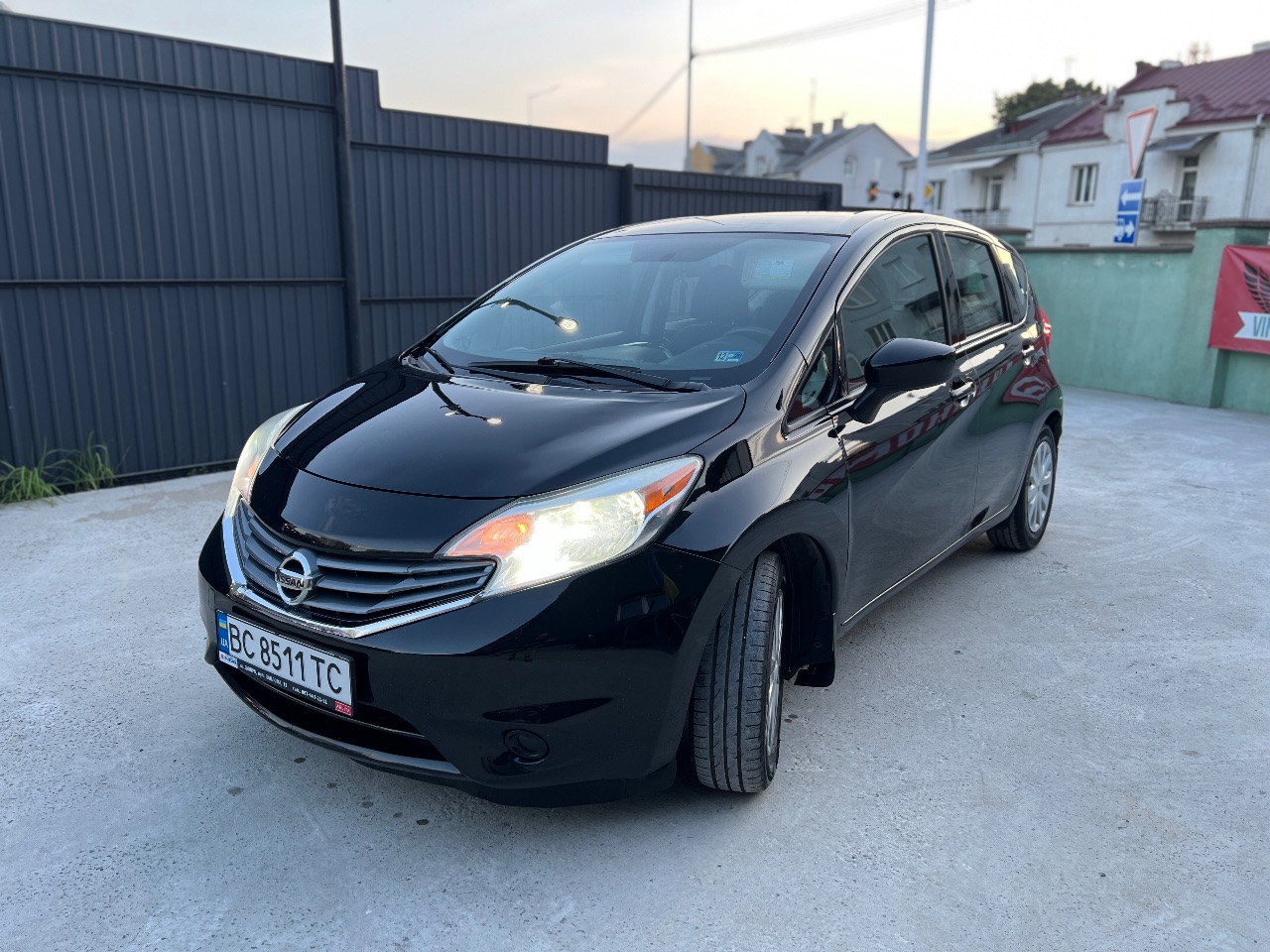Nissan Versa Note - фото 9