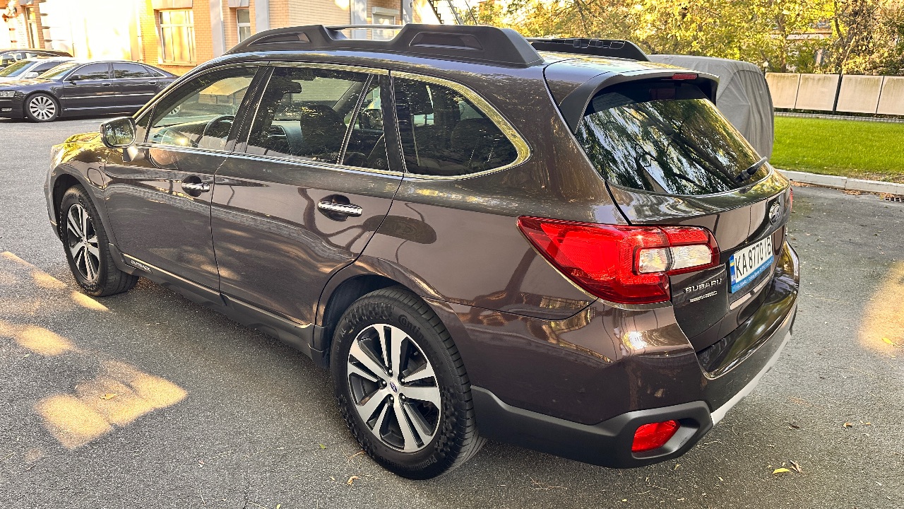 Subaru Outback - фото 4