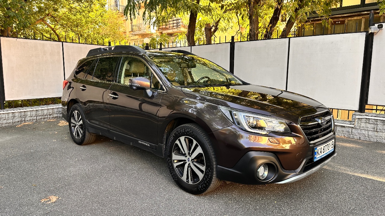 Subaru Outback - фото 1