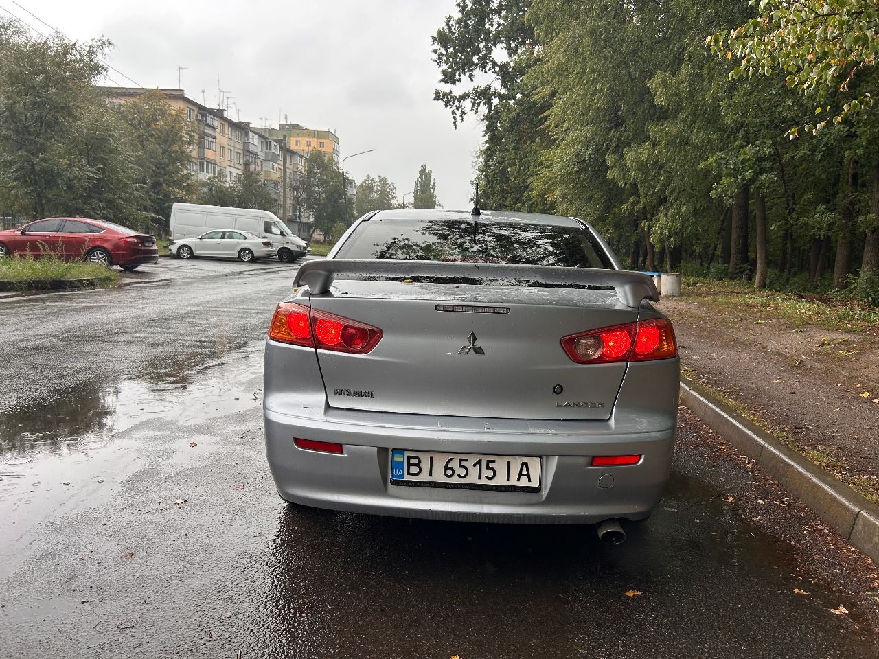 Mitsubishi Lancer - фото 4