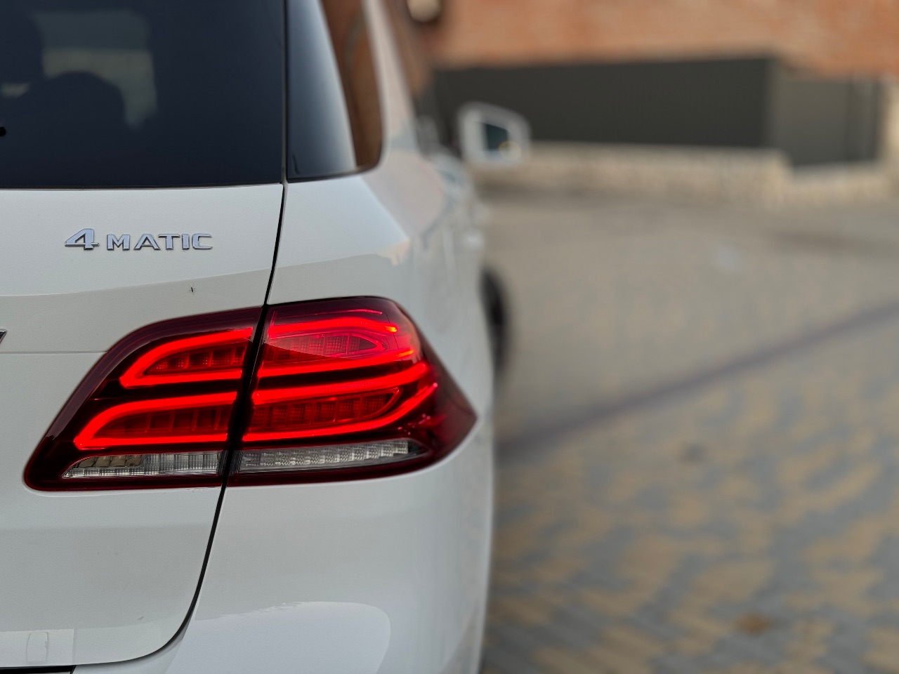 Mercedes-Benz GLE - фото 12