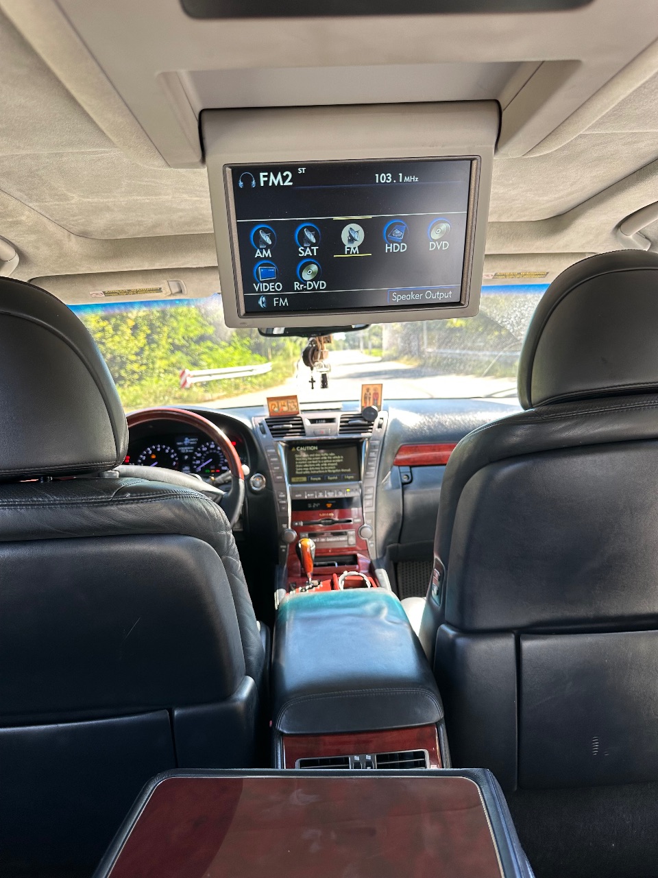 Lexus LS - фото 8