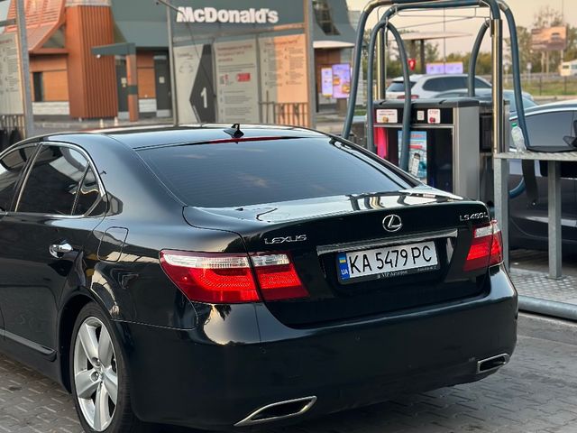 Lexus LS - зображення 4