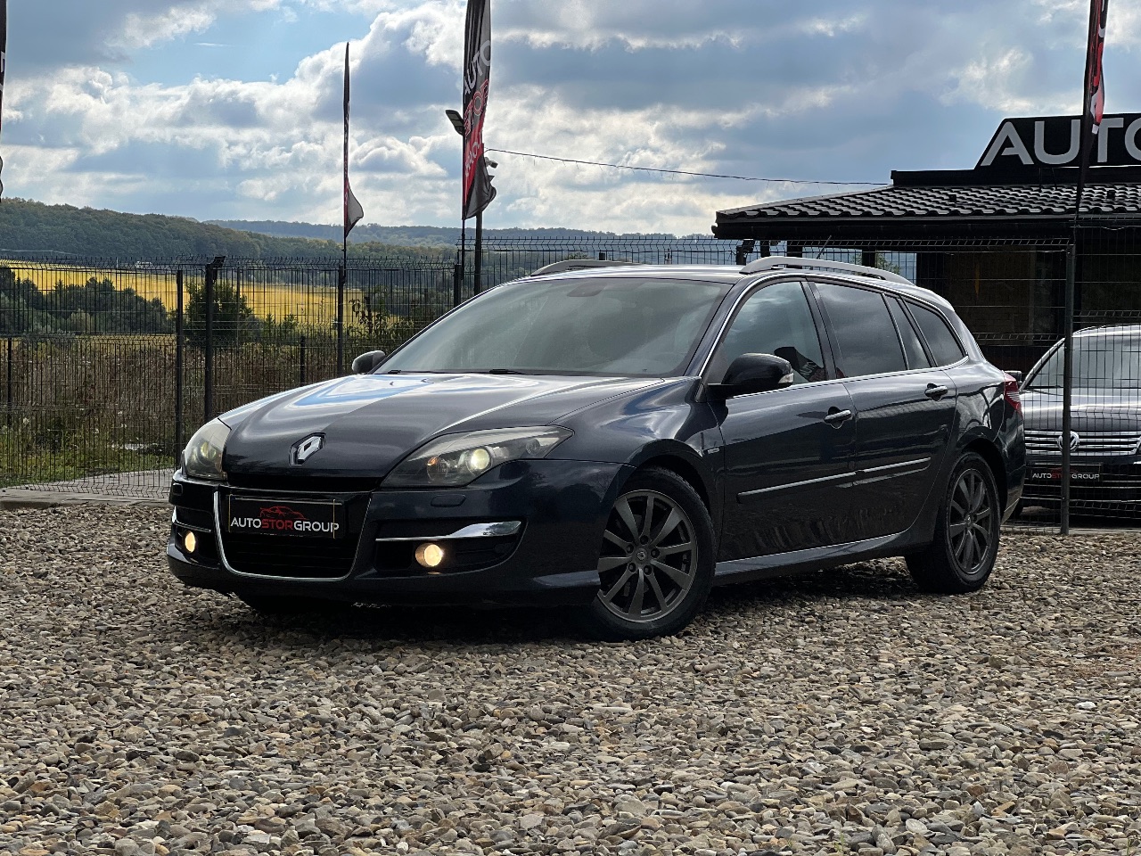 Renault Laguna - фото 12