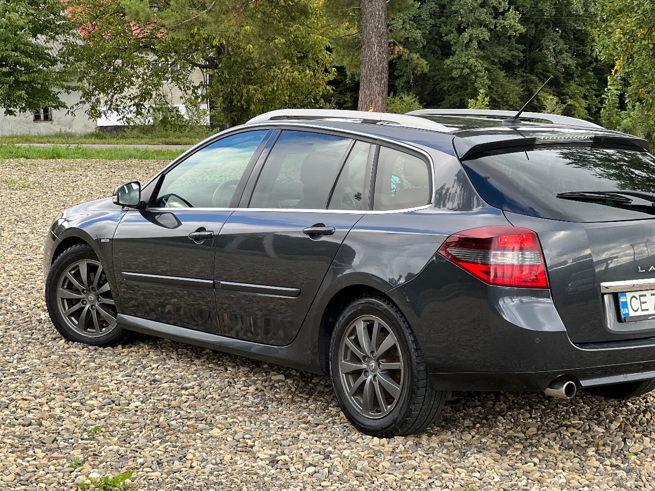 Renault Laguna - фото 6