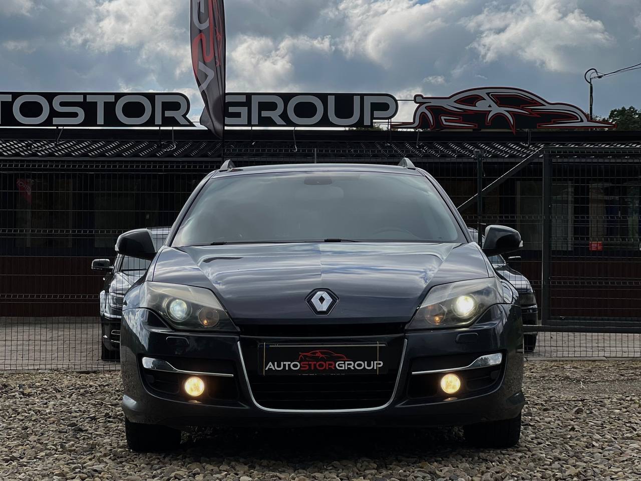 Renault Laguna - фото 2