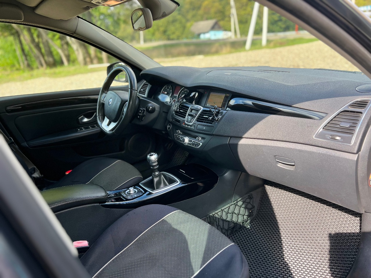 Renault Laguna - фото 28