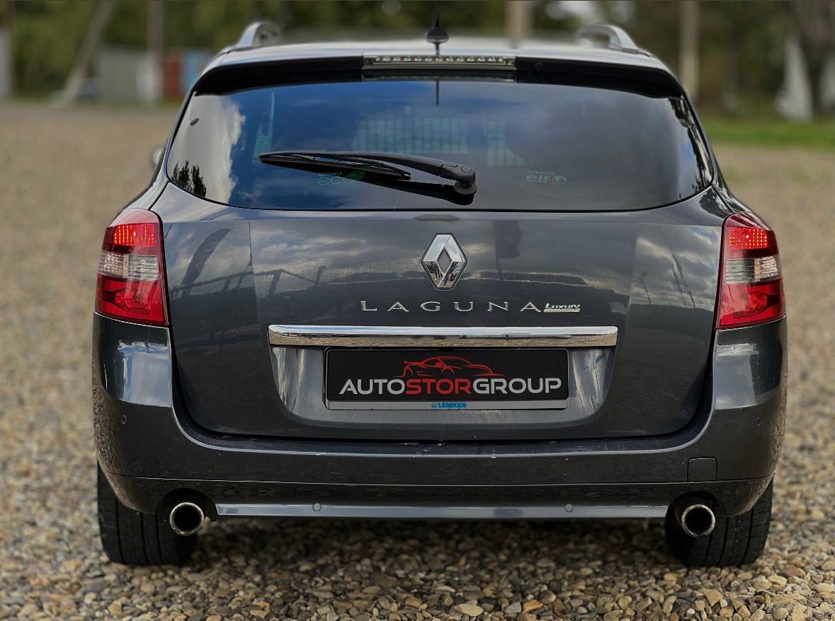 Renault Laguna - фото 9
