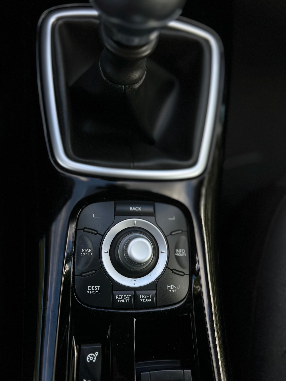 Renault Laguna - фото 39