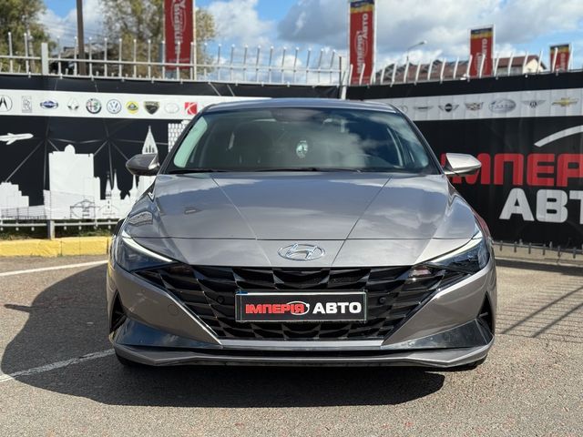 Hyundai Elantra - зображення 3