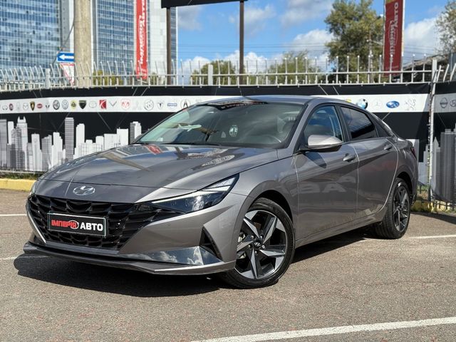 Hyundai Elantra - зображення 1