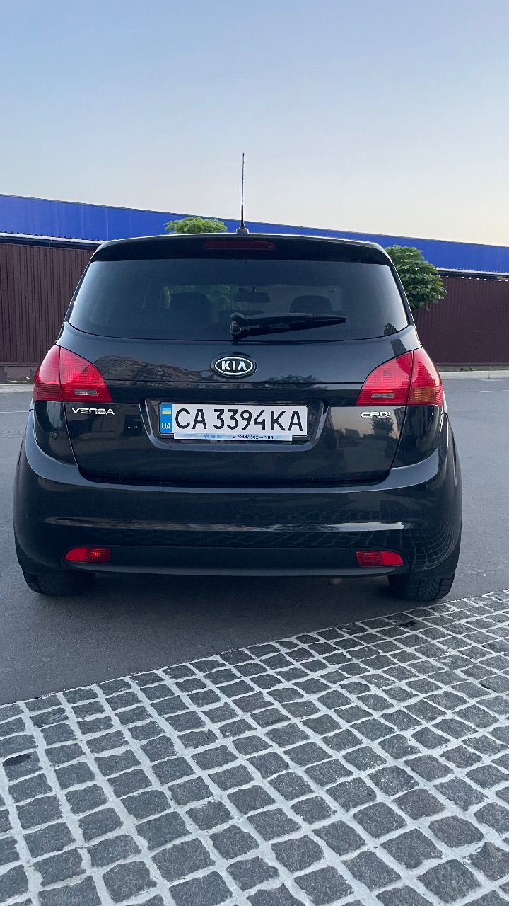 Kia Venga - фото 7